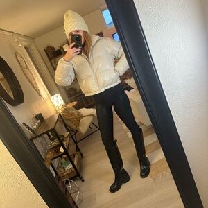 Aritzia Wilfred Free Vista Puffer